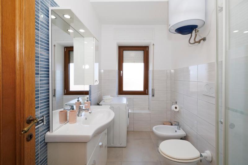 Profumo di Mare - Sea View Apartment - image 13