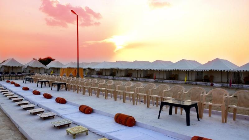 Big Brand Desert Camp - image 3