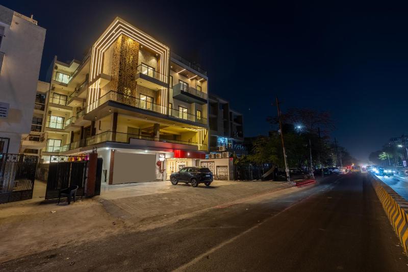 The Embassy Inn - Sector 11 & Near Indoor Stadium - image 30