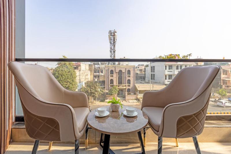 The Embassy Inn - Sector 11 & Near Indoor Stadium - image 17