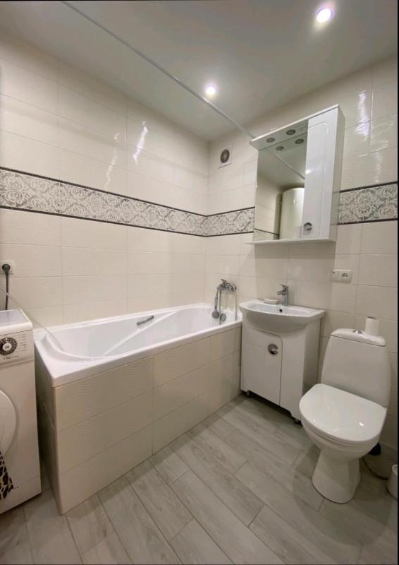 Яворницького 83 Пассаж цум - image 11