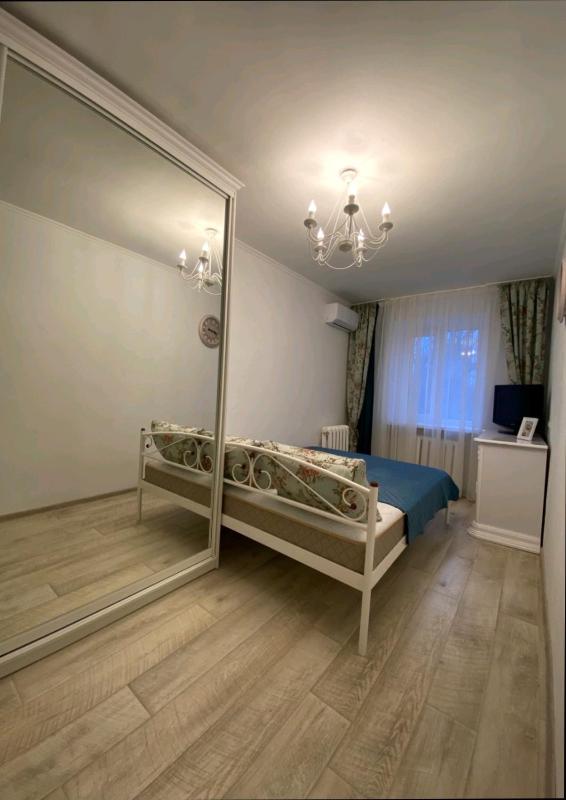 Яворницького 83 Пассаж цум - image 2