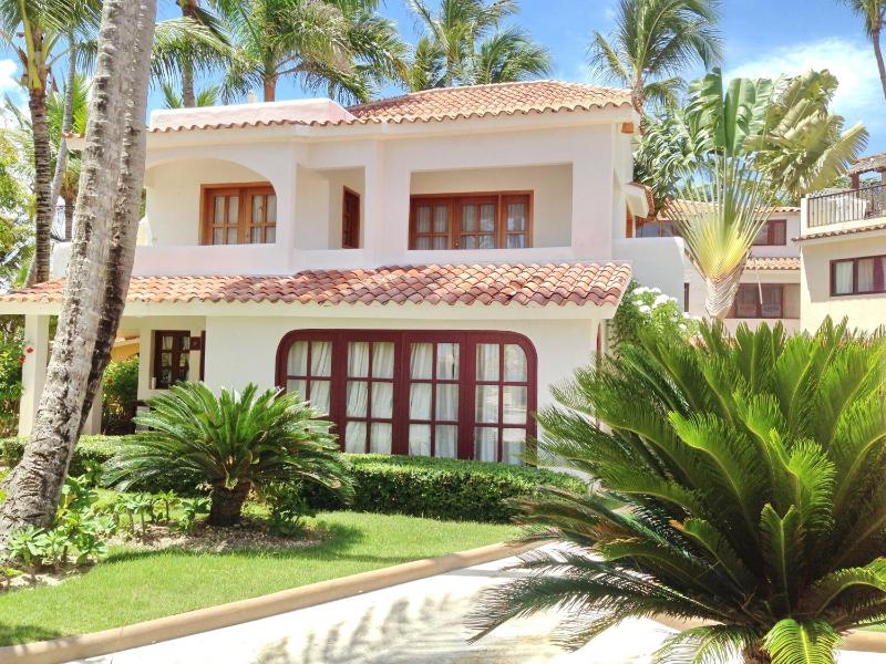 DELUXE OCEAN view VILLAS & Apartments with POOL - PLAYA LOS CORALES BBQ SPA - image 3