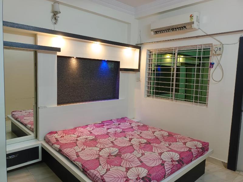 Premium Furnished Duplex Stay - image 2