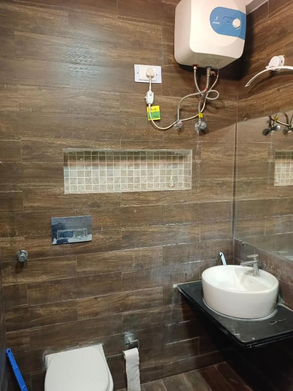 Premium Furnished Duplex Stay - image 3