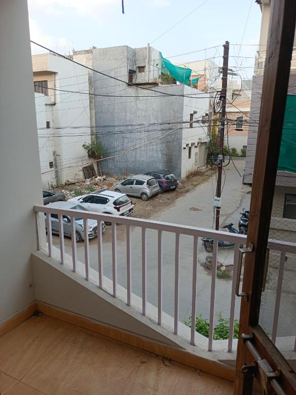 Premium Furnished Duplex Stay - image 20