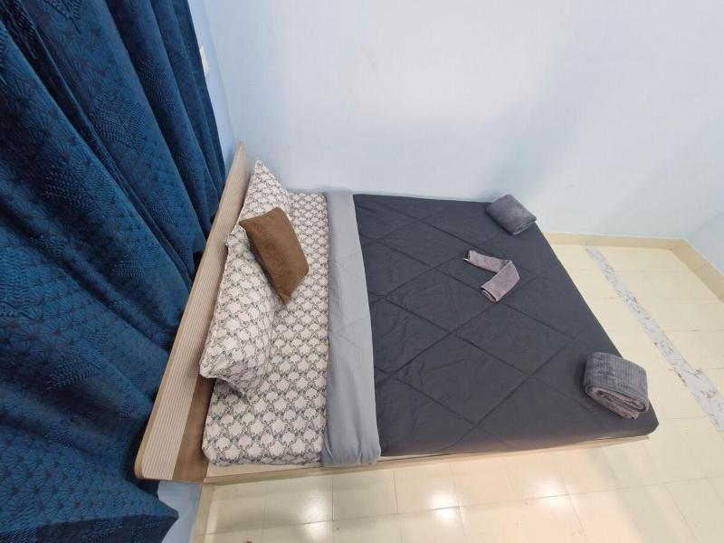 city view 1bhk room - image 2