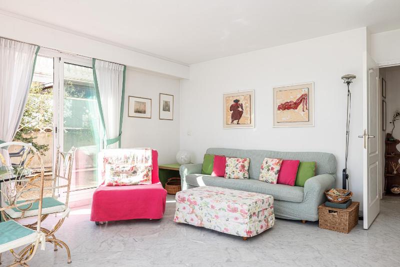 Victoria Sole & Mare with Sea View Terrace - Happy Rentals - image 10