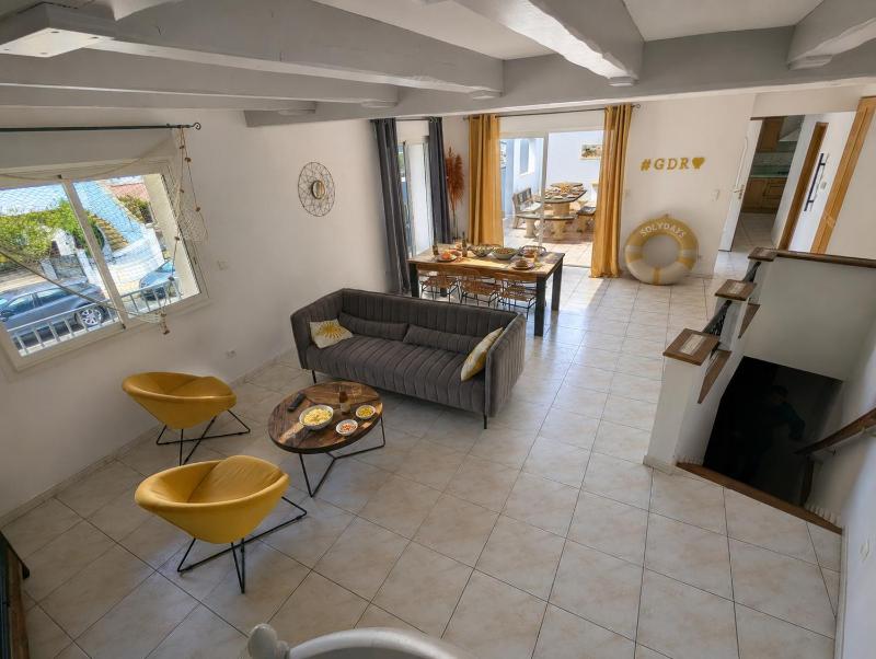 Sol-Y-Days Avenue Camargue grande maison proche centre et mer - image 15