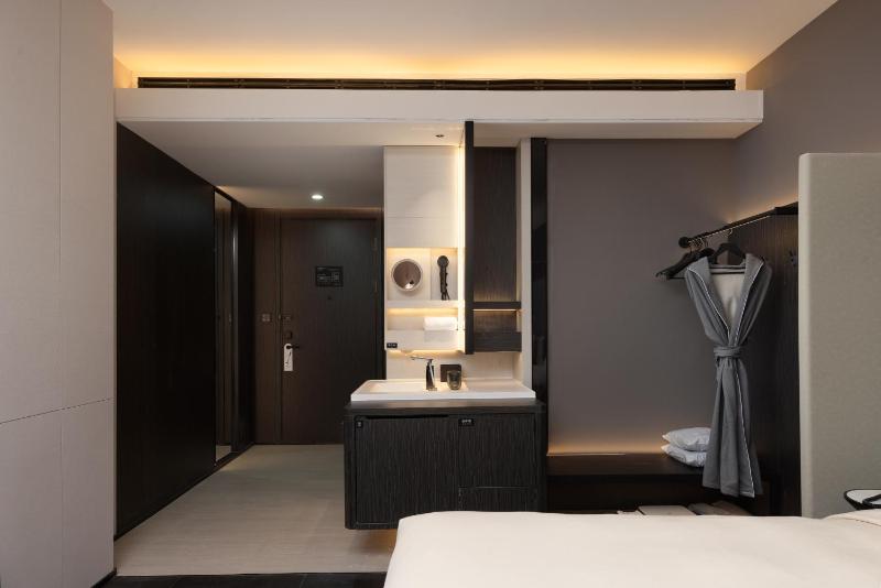 Atour Hotel Hangzhou Linping Century Park - image 13