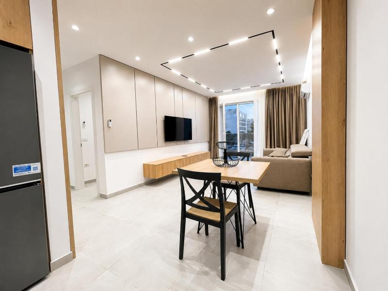 Aron's Apartment 206 - image 1