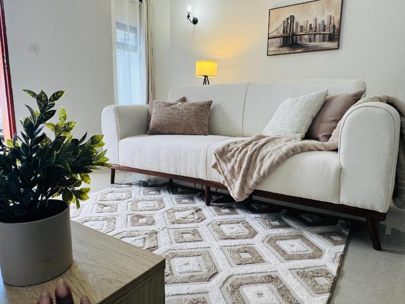 Revo Apartments - image 1