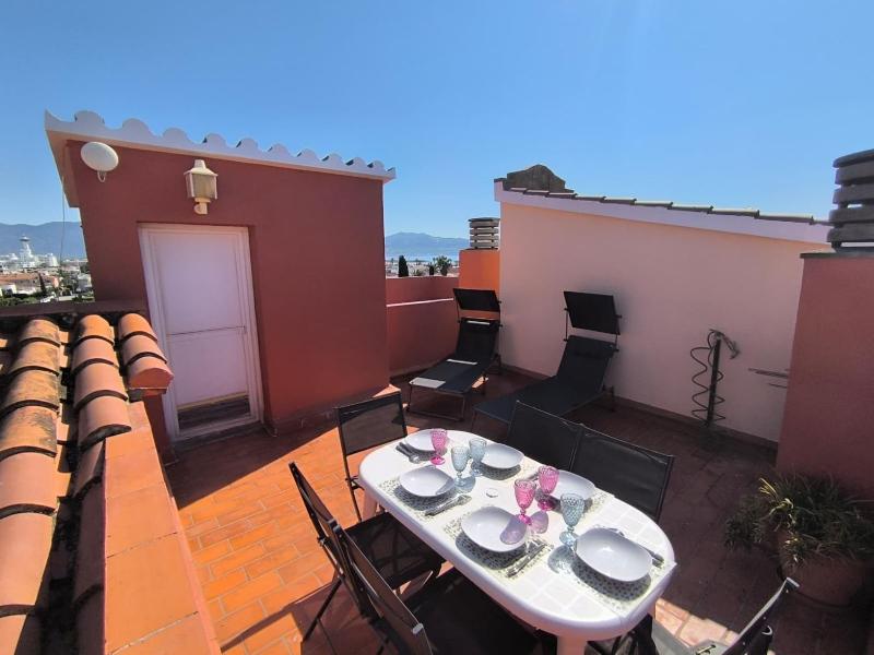 391-apartamento duplex cerca playa y centro - image 11