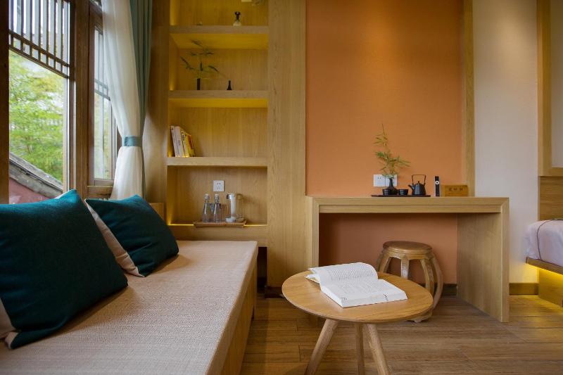 Yuezhu Xuan Zen Boutique Resort Lijiang Ancient TownNaxi courtyard Near Mu's Palace and Zhongyi Market and Sifang StEnglish Host and Travel AssistantFree Airport Pickup for 3 nights and Luggage ServiceDaily Western and Chinese Breakfast - image 43