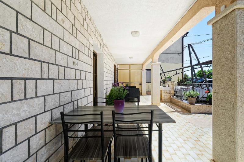 Apartment Erin by Rent Istria - image 20