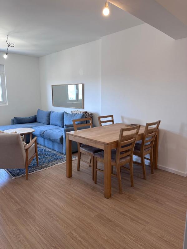 Modern Sea & City View Apartment with Parking - image 5