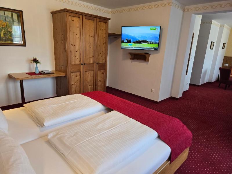 Hotel Garni Landhaus Trenkenbach - image 43