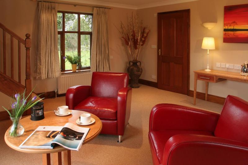The Oak Suite image 4