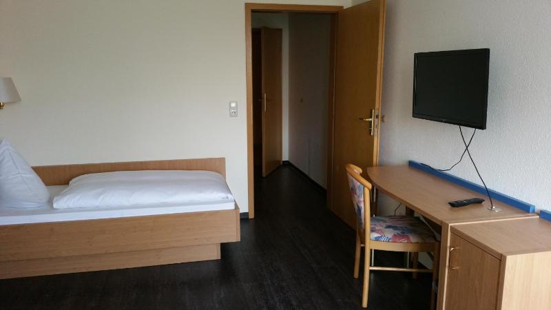 Single Room image 2