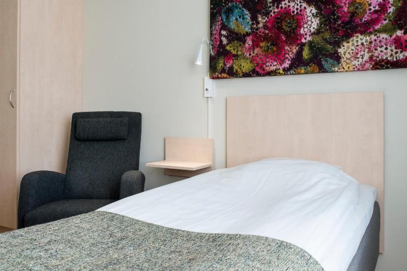 Single Room image 2