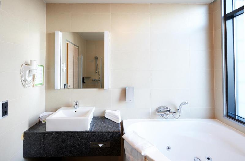 Junior Suite image 4