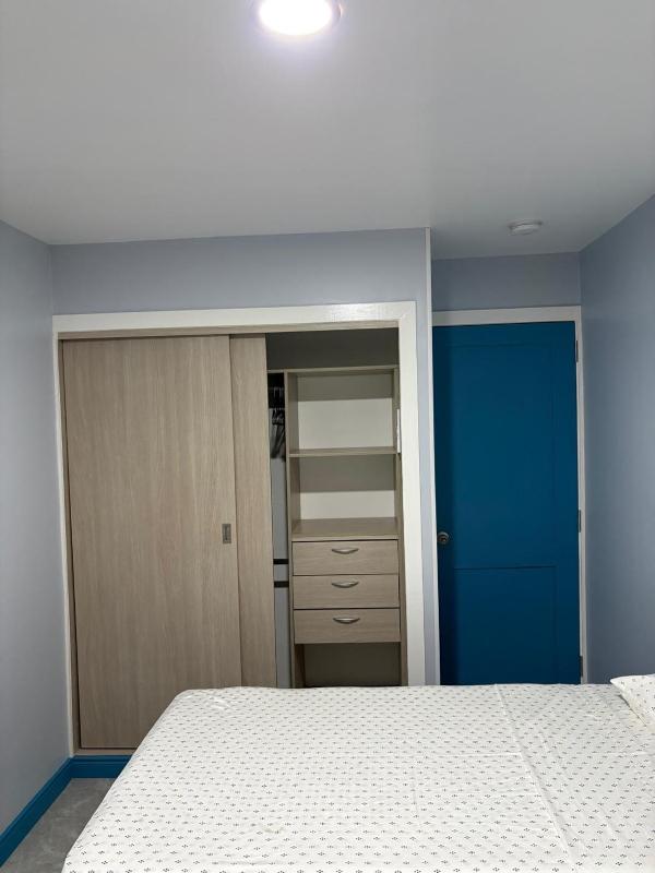 Snug on 9th - image 13