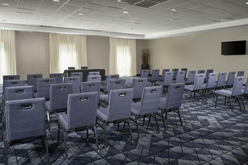 Courtyard by Marriott Houston NW/290 Corridor - image 9