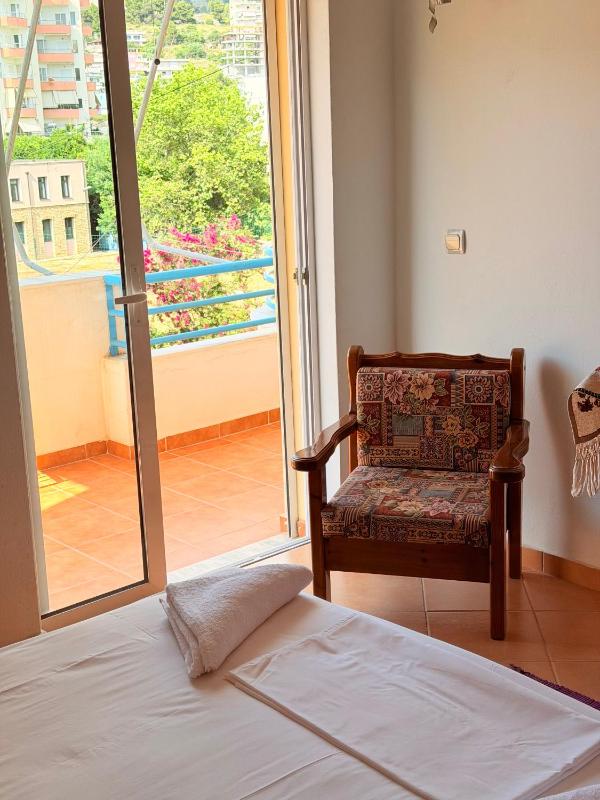 Port Limion Apartment - image 11