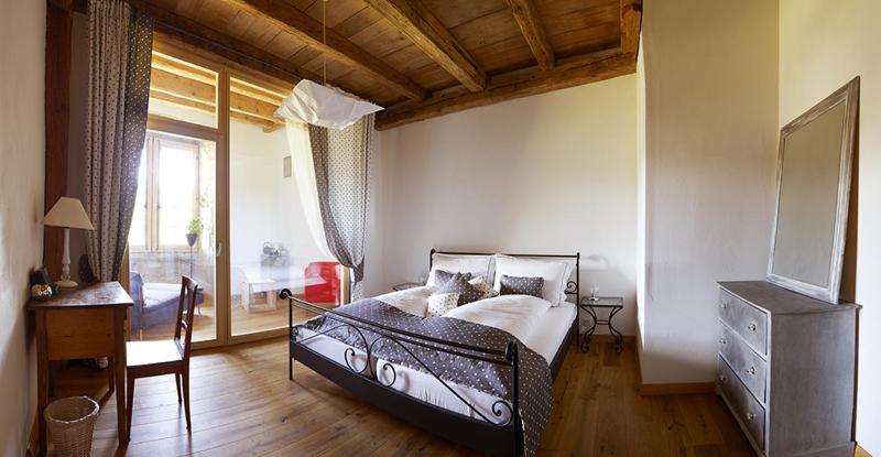 Large Double Room image 2