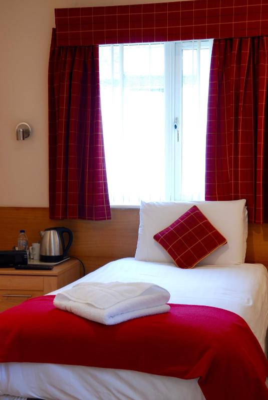 Single Room image 1