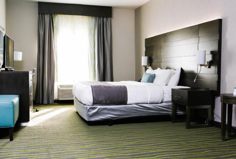 King Room image 2