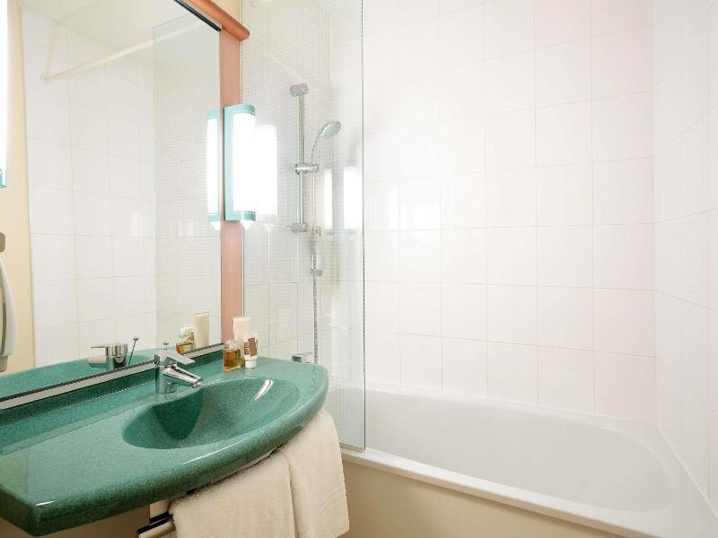Hotel ibis Narbonne - image 37