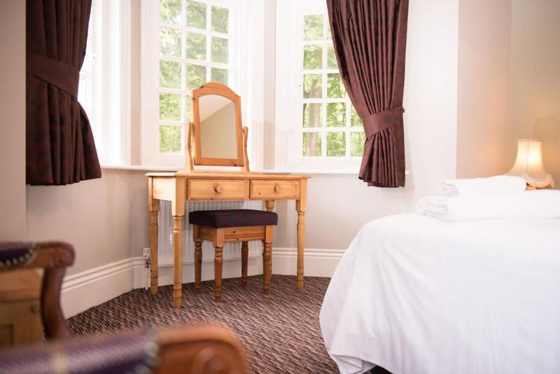 Deluxe Double Room image 3