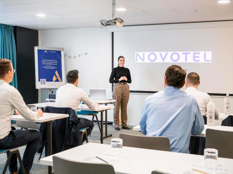 Novotel Grenoble Centre - image 4