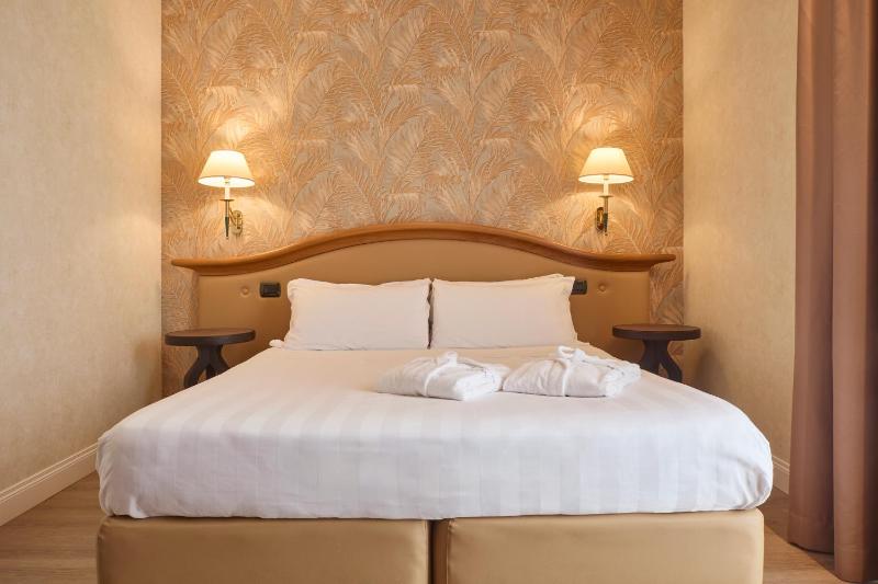Perugia Plaza Hotel - image 2