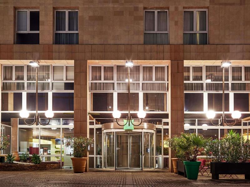 ibis Styles Toulon Centre Port - image 48