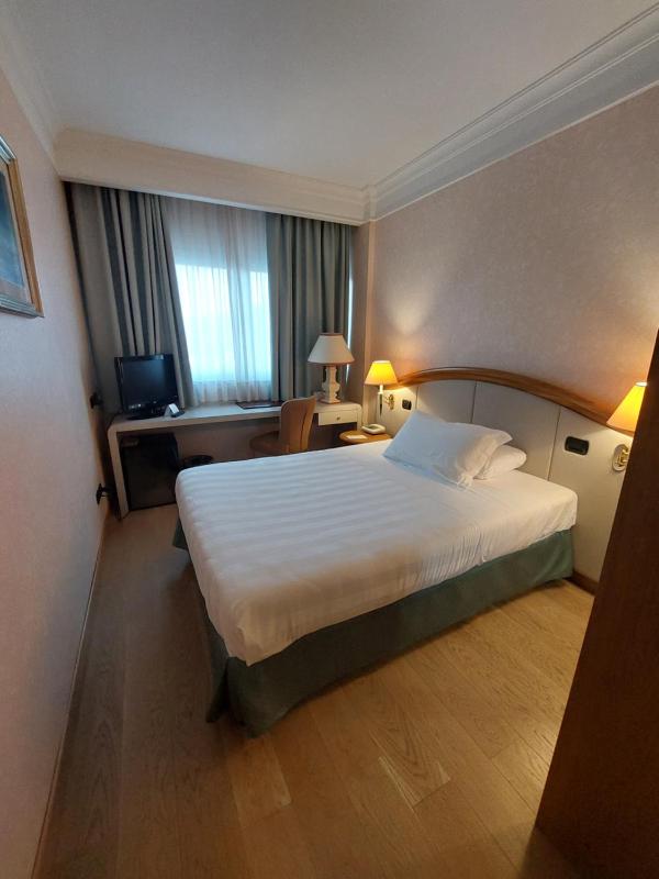 Perugia Plaza Hotel - image 33