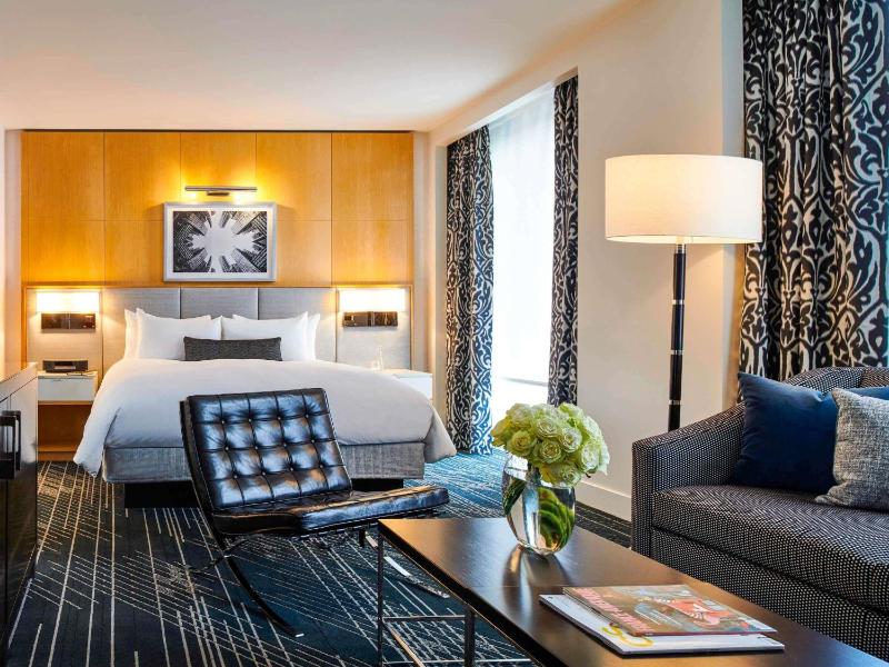 Sofitel Chicago Magnificent Mile - image 12