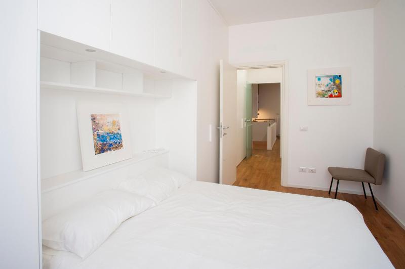 Gallery House - image 38