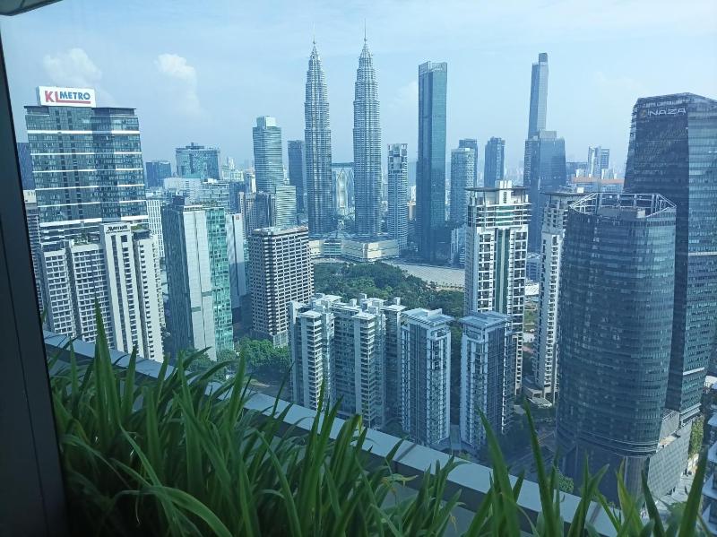 Eaton Residence Suites at KLCC - image 5