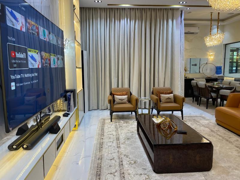 Luxury 5 BR Villa with PoolCinema Lekki - image 7