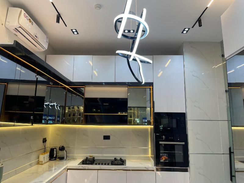 Luxury 5 BR Villa with PoolCinema Lekki - image 2