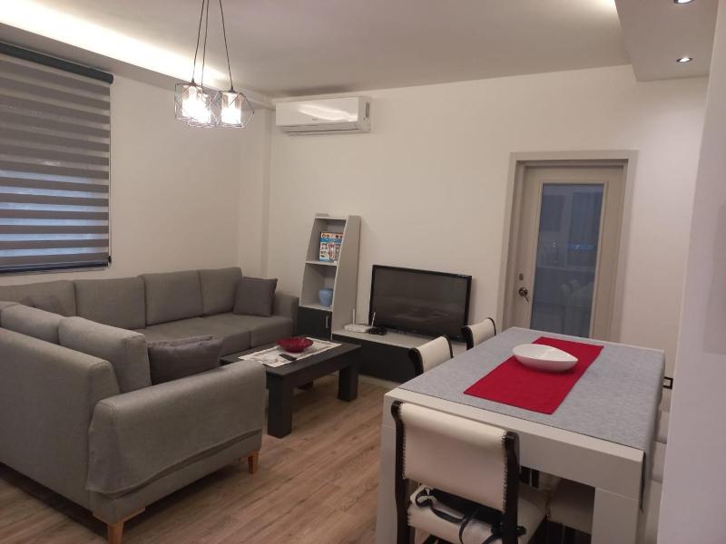 Nice apartment near beach Golem - image 1