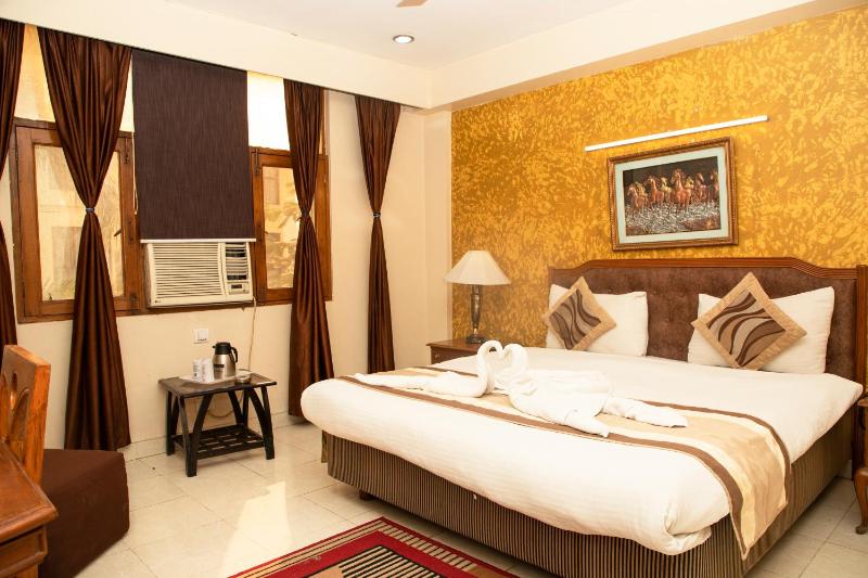 Hotel Angel - image 13
