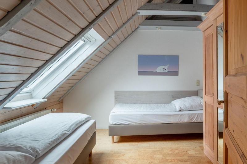 Nordsee-Apartments Hinrichsen - image 6