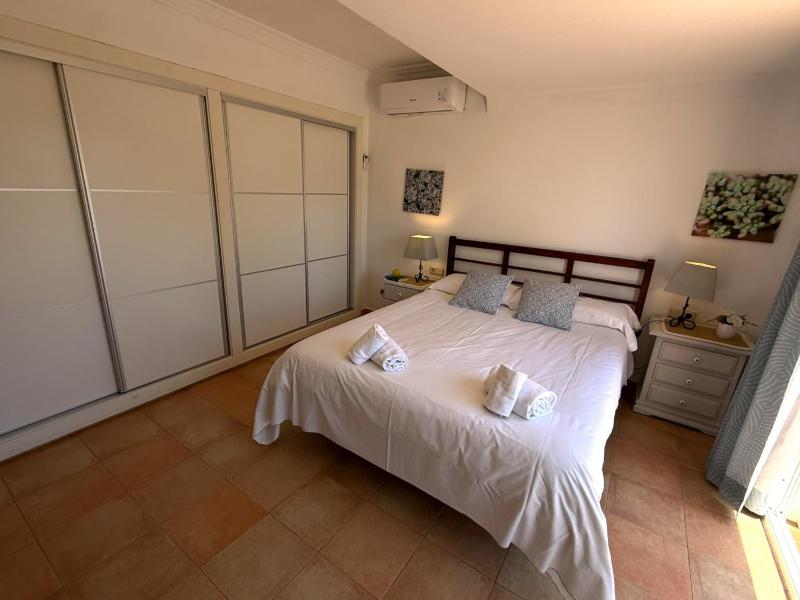 Nerja Paradise Rentals - Villa Los Leones - image 13