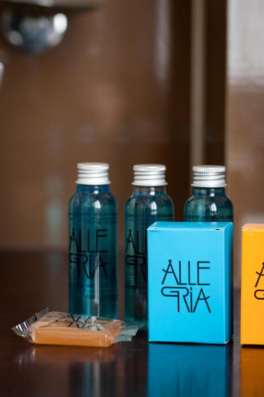 Superior Triple Room image 2