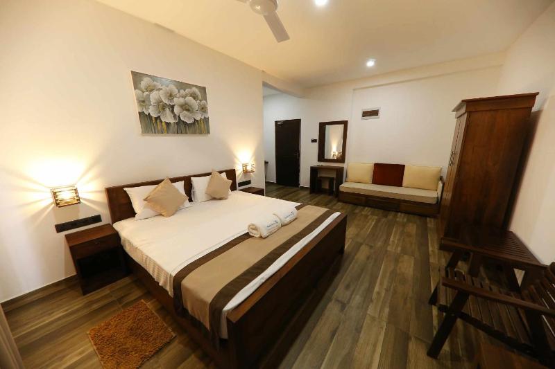 Surendra Seaview - image 8