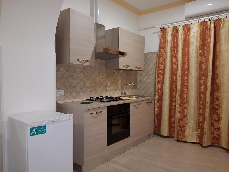 Studio (3 Adults) - Separate Building image 4