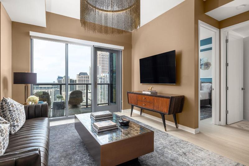 19th Floor - Skyfall - image 16